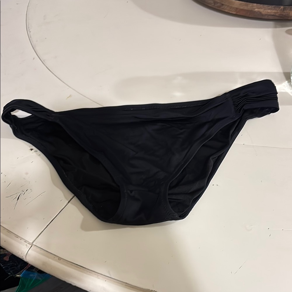 🐶❄️Stylish Black Shade & Shore Bikini Bottom